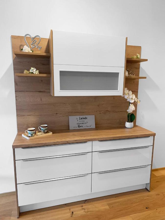 Traum Panorama Apartment Mit Berg & Seeblick Altmuenster Ngoại thất bức ảnh
